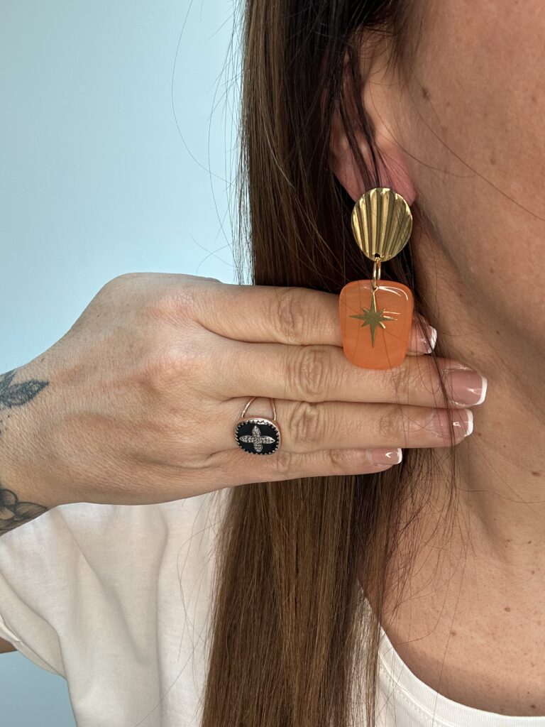 bijoux-femme-bohème-moderne-créateur-tendance-girly-artisan-féminin-pendentif-boucles d'oreilles-collier-bracelet