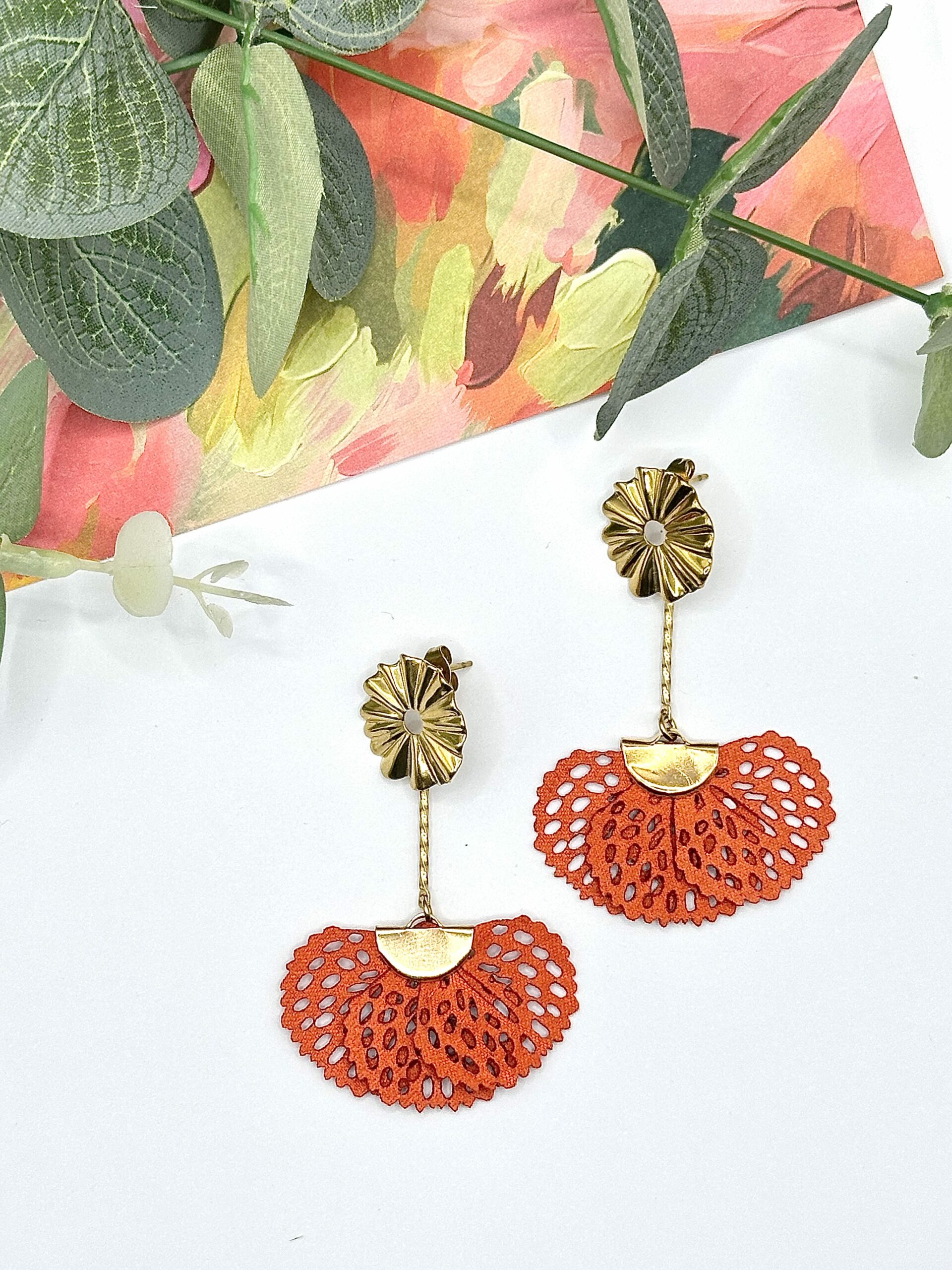 bijoux-femme-bohème-moderne-créateur-tendance-girly-artisan-féminin-pendentif-boucles d'oreilles-collier-bracelet