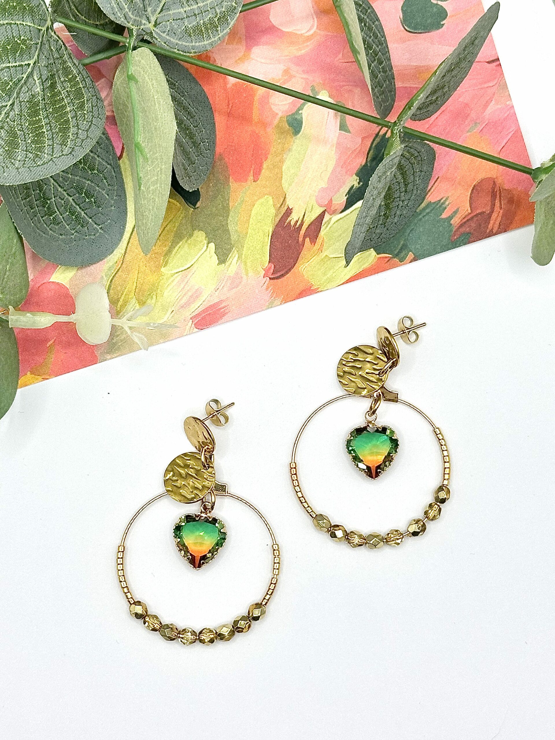 bijoux-femme-bohème-moderne-créateur-tendance-girly-artisan-féminin-pendentif-boucles d'oreilles-collier-bracelet