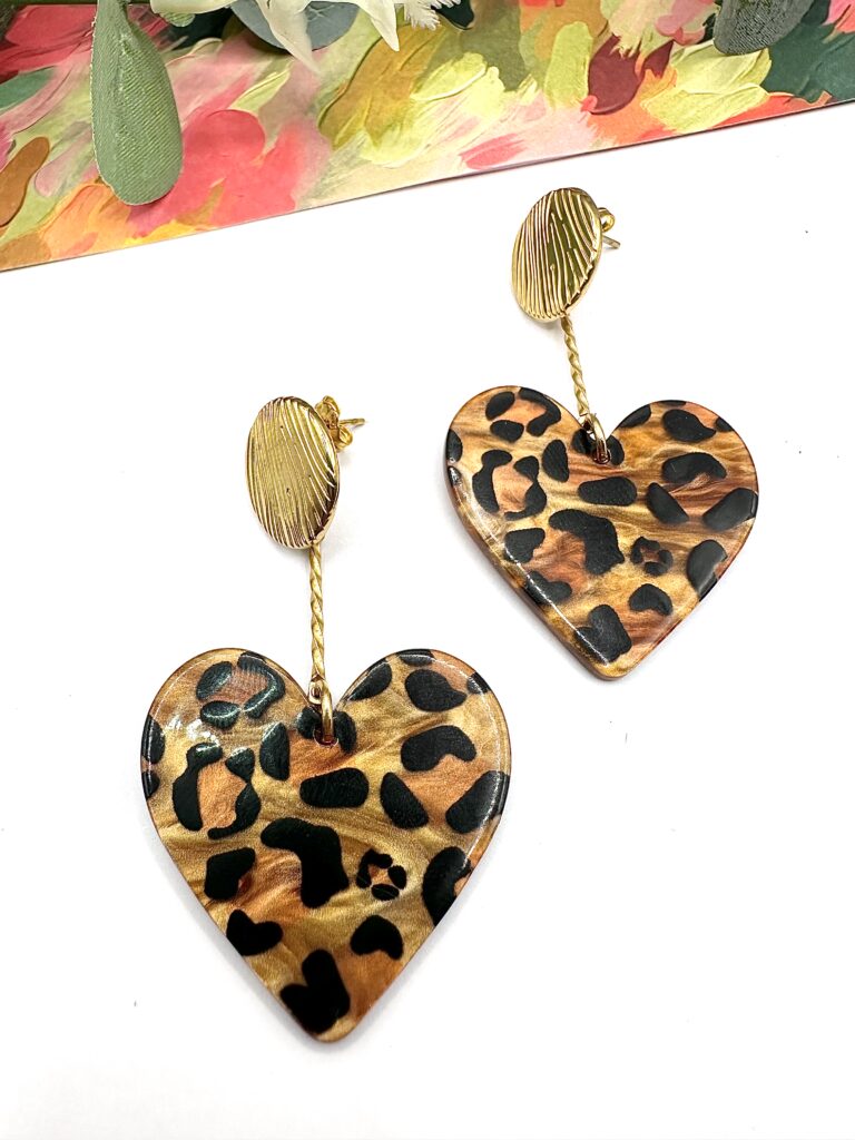 bijoux-femme-bohème-moderne-créateur-tendance-girly-artisan-féminin-pendentif-boucles d'oreilles-collier-bracelet