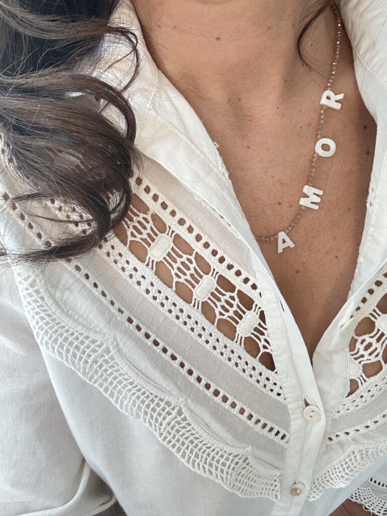 bijoux-femme-bohème-moderne-créateur-tendance-girly-artisan-féminin-pendentif-boucles d'oreilles-collier-bracelet