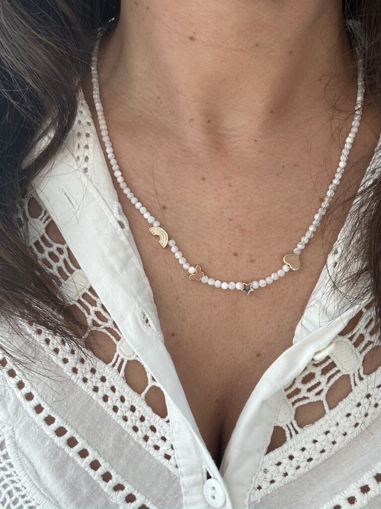 bijoux-femme-bohème-moderne-créateur-tendance-girly-artisan-féminin-pendentif-boucles d'oreilles-collier-bracelet