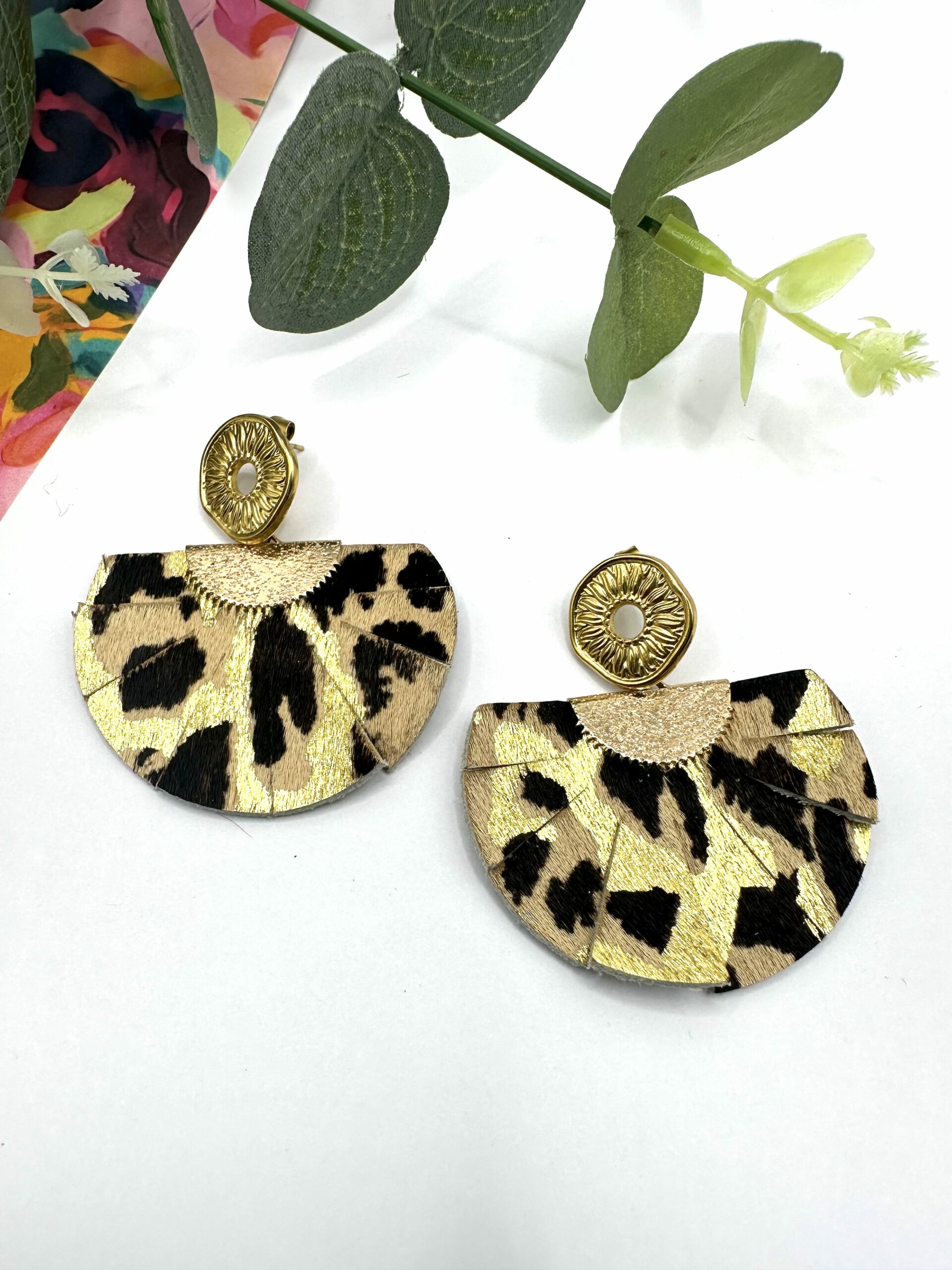 bijoux-femme-bohème-moderne-créateur-tendance-girly-artisan-féminin-pendentif-boucles d'oreilles-collier-bracelet