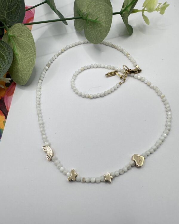 bijoux-femme-bohème-moderne-créateur-tendance-girly-artisan-féminin-pendentif-boucles d'oreilles-collier-bracelet