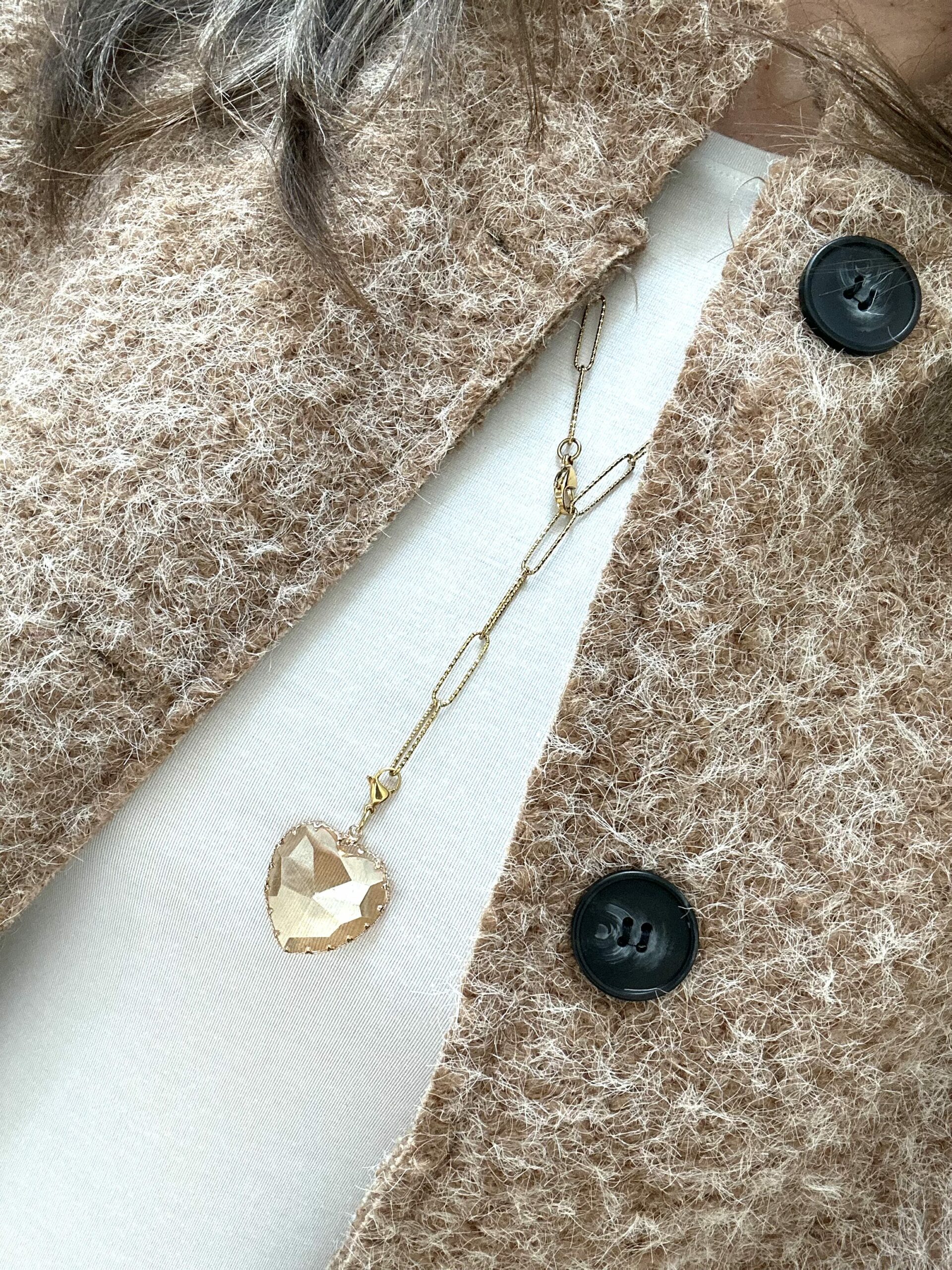 bijoux-femme-bohème-moderne-créateur-tendance-girly-artisan-féminin-pendentif-boucles d'oreilles-collier-bracelet